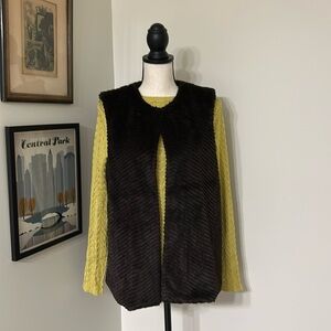 Talbots brown ribbed faux fur sleeveless vest SZ S